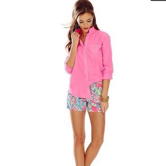 Lilly Pulitzer Tops - Lilly Pulitzer Anna Maria button down shirt